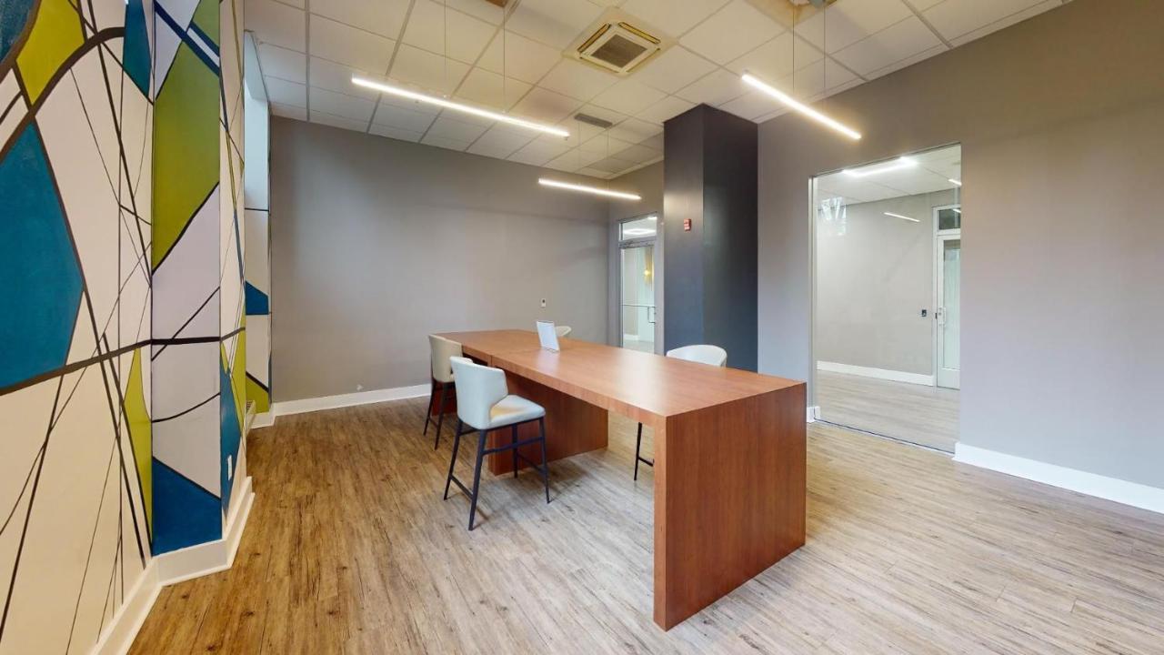 Avenue A316 Cozy 2bedroom Pool, Gym, Parking Philadelphia