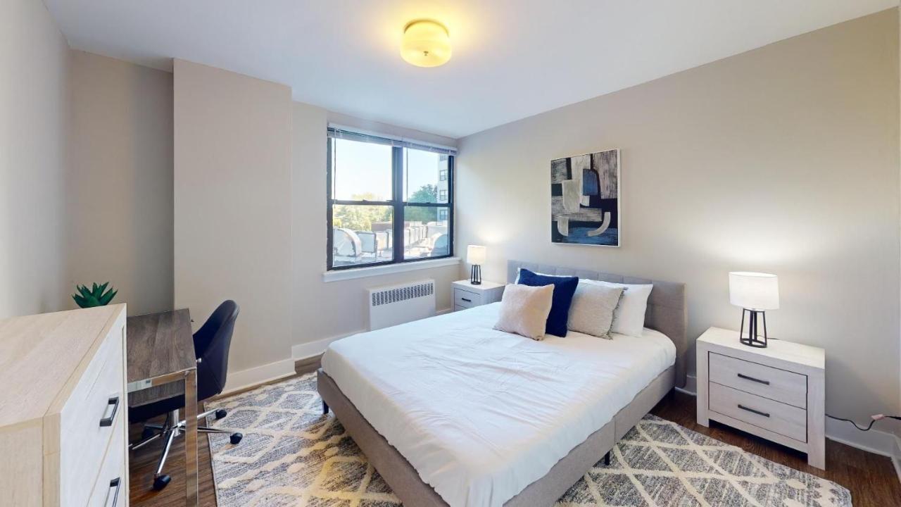 Avenue A316 Cozy 2bedroom Pool, Gym, Parking * Philadelphia
